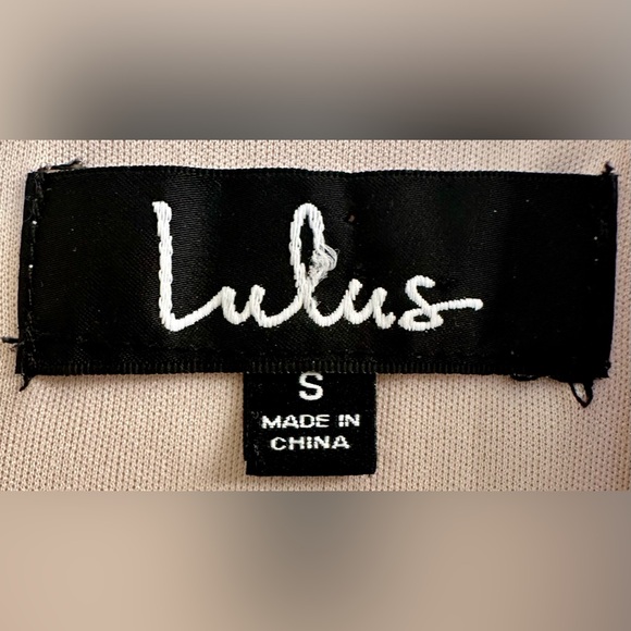 Lulu’s Top Model Light Pink & Gold Polka Dot Ruffled Flounced Dress CL3 - Picture 11 of 12